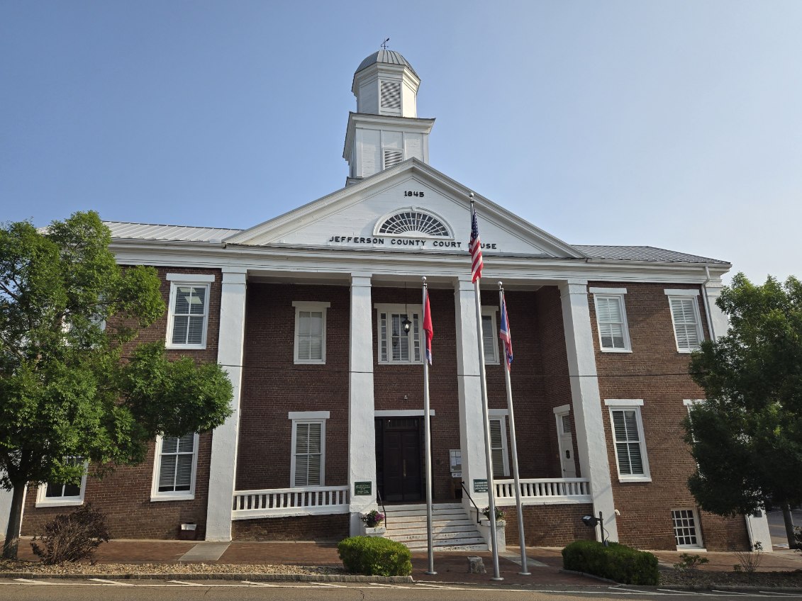 Jefferson County Courthouse, Danbridge, Tennessee